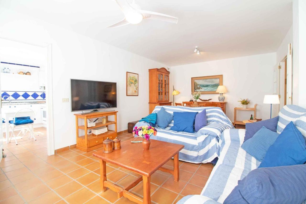 Global Properties, Precioso Apartamento Con Terraza Y Vistas Al Mar 카넷드버렝구어 외부 사진